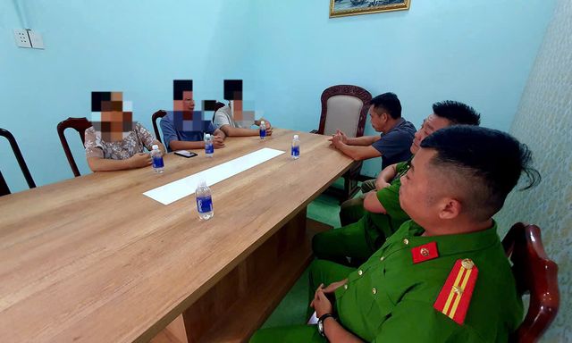 Hãy báo ngay công an khi được dặn dò 