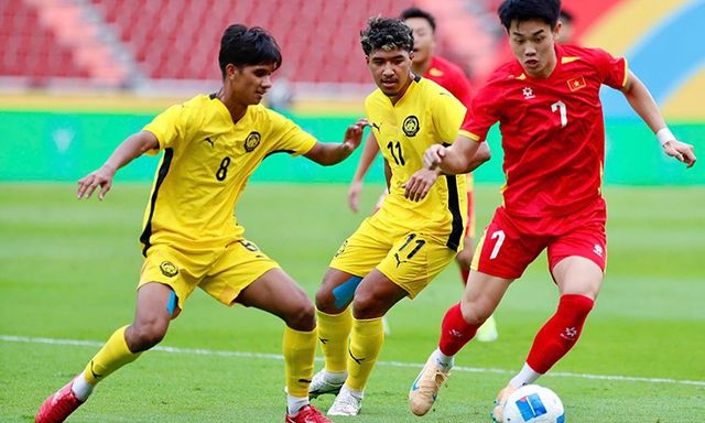 Đình Bắc lại sáng chói, ngôi sao đưa Việt Nam lên chức vô địch là đây chứ đâu!