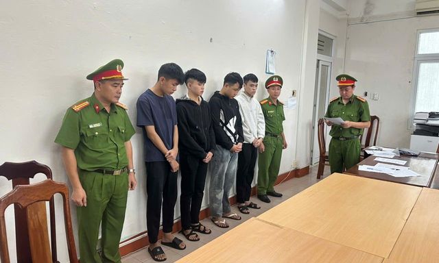 Bắt Nguyễn Chí Khiêm 19 tuổi