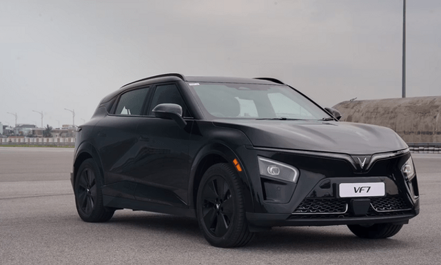 VinFast vượt mặt Tesla ở thị trường đông dân nhất thế giới: Đó là gì?