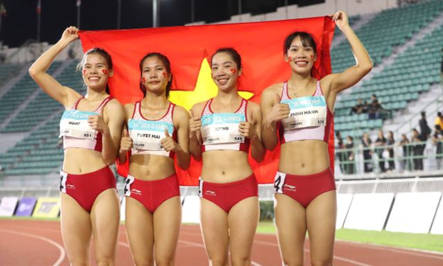 Tuyển Việt Nam xuất sắc đánh bại Thái Lan, lần thứ 6 liên tiếp vô địch SEA Games