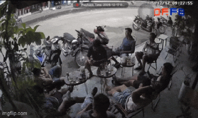 Đang uống cafe thì nghe tiếng hô, gần chục người đàn ông bật dạy lao ra đường: Kết quả sau đó