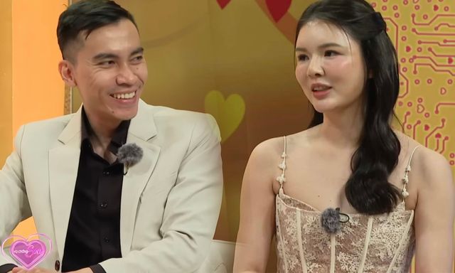 Vừa nhìn đã ưng, chủ tiệm bánh qua một lần đò 