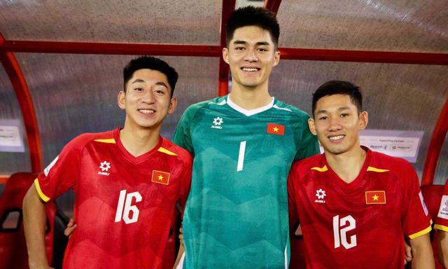 Đội tuyển Việt Nam bất ngờ được vinh danh “số một” trên trang chủ FIFA