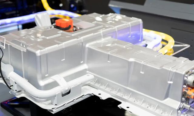 Phát minh loại pin 