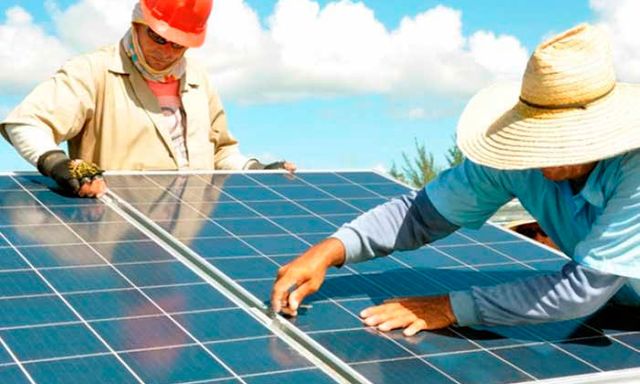 Chỉ còn 4 ngày, hơn 400 công nhân Cuba toàn lực tăng tốc để 