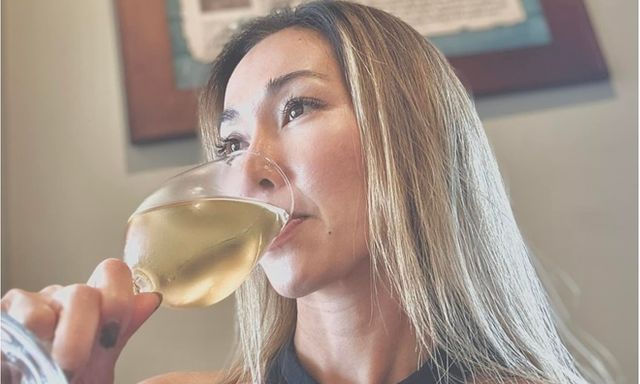 Chuyện gì đang xảy ra với diễn viên Kim Hiền ở Mỹ?