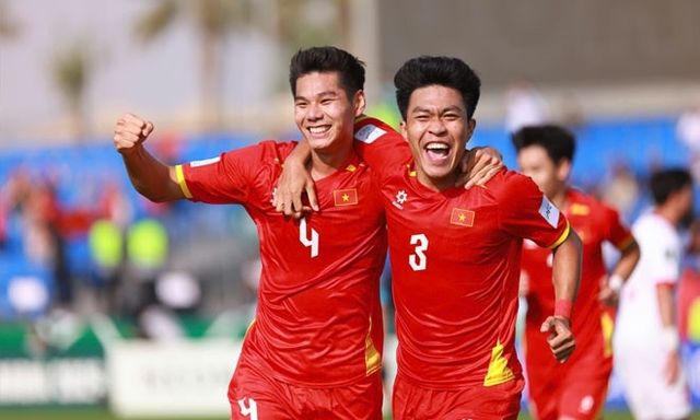 [DIỄN BIẾN] U23 Việt Nam – U23 Kyrgyzstan: Lại gây sốc châu Á, thẳng hướng vào Tứ kết? (21h00)
