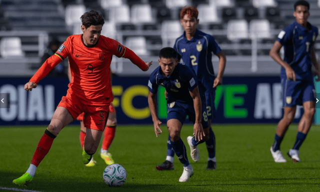 Fans Trung Quốc thất vọng với đội nhà, fan Thái Lan ngưỡng mộ U23 Việt Nam