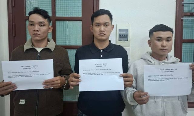 Cảnh sát bất ngờ kiểm tra quán karaoke Thùy Duyên, bắt Phan Thanh Thắng và 2 người khác