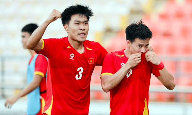 “UAE từ lâu đã là đội Tây Á “ưa thích” của bóng đá Việt Nam”
