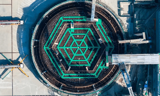 Bước đột phá hạt nhân 