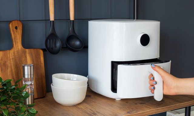 Bí mật ít biết về nồi chiên không dầu: 1 món lọt vào danh sách đen