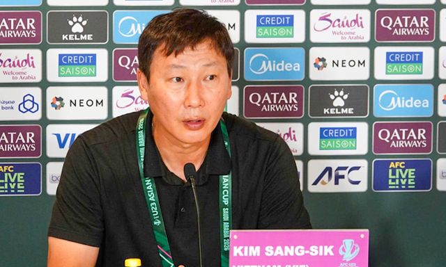HLV Kim Sang-sik có thể kéo dài kỷ lục?