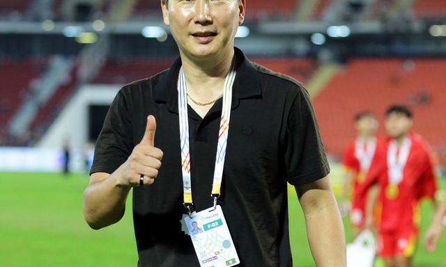 HLV Kim Sang-sik chọn 