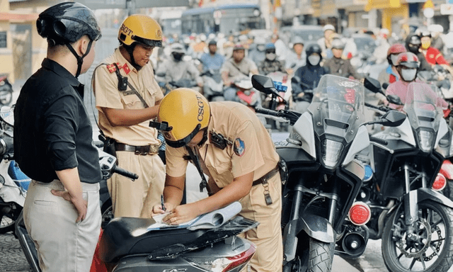 Một lỗi vi phạm giao thông có thể bị phạt tới 26 triệu đồng?