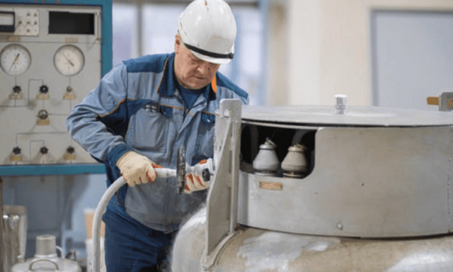 Nga xác lập kỷ lục mới chỉ với đoạn dây dài 5 mét: Một ngành 