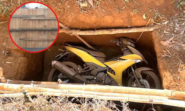 Vụ 2 tên cướp ngân hàng chôn xe máy: Thông tin quan trọng về tấm ván gỗ dùng che miệng hố