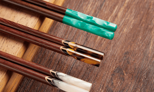 1,5 triệu cho 10 đôi đũa gỗ 