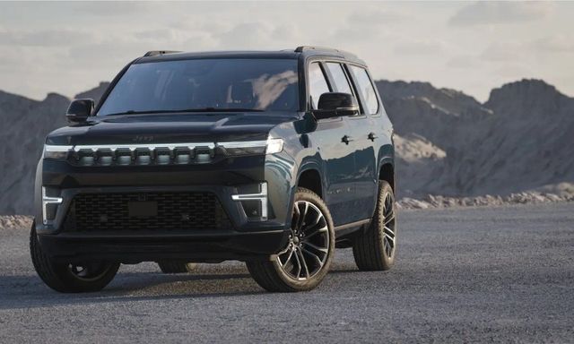 Lỗ nặng vì làm xe điện, hãng ô tô lớn buộc quay lại làm xe xăng, CEO thừa nhận sai lầm