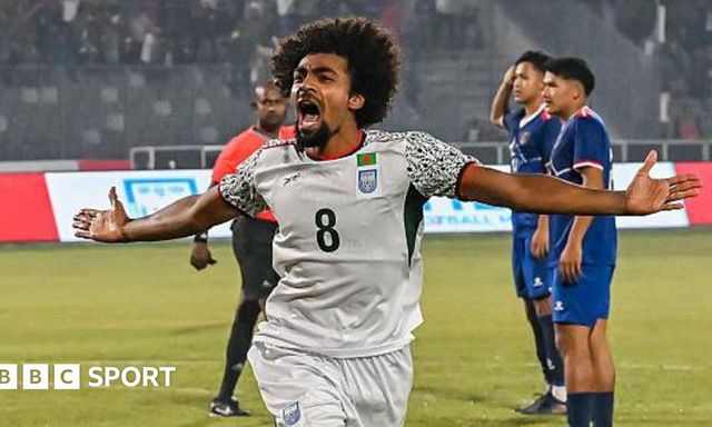 Tuyển Việt Nam chốt lịch so tài với cựu vô địch Nam Á