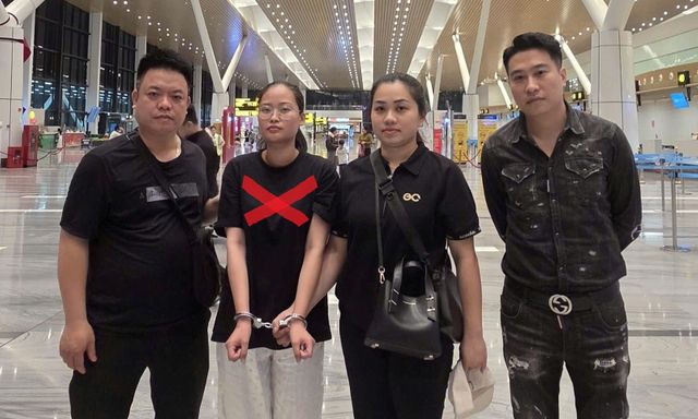 Tiến hành bắt giữ Hoàng Ngọc Ánh SN 2002