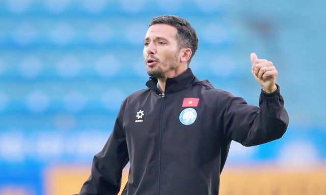 Thầy của Nguyễn Xuân Son bất ngờ mất chức