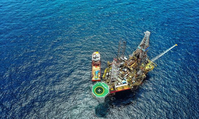 Giàn khoan khổng lồ của Việt Nam vừa 