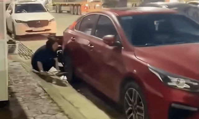 Khóa bánh ô tô của người khác đỗ trước cửa hàng ở Hải Phòng: Người phụ nữ được mời lên phường