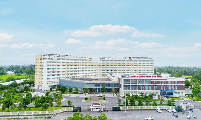 Vụ hộp bánh phát nổ trong bệnh viện: Danh tính người mang bánh đến thăm bệnh nhân, còn ở lại qua đêm