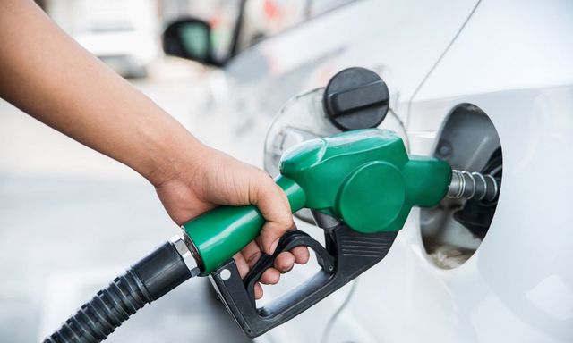 Loạt ô tô tiết kiệm xăng ở Việt Nam: Chạy 100km chưa tới 100.000 đồng, có mẫu “ăn” ít hơn xe máy