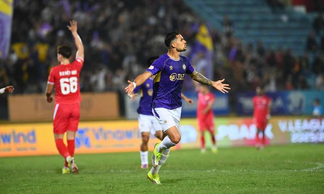 Hoàng Hên làm lu mờ Xuân Son, ĐT Việt Nam đón tin vui trước ngày đấu Malaysia