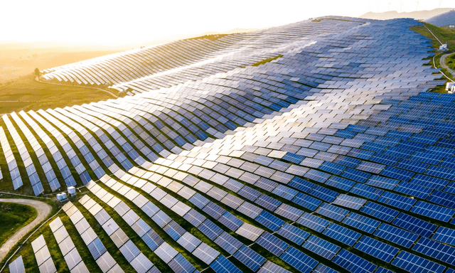 Đầu tư vô song vào điện mặt trời, làn sóng 