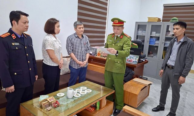 Bắt giám đốc Phạm Hồng Thắng và thủ quỹ 