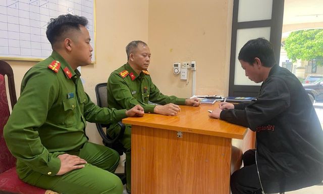 Đối tượng Trịnh Bá Thành ra đầu thú 