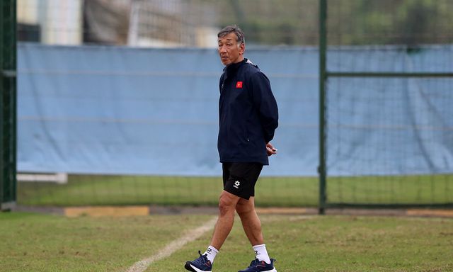 Tuyển Việt Nam gọi tên Việt kiều Croatia và thủ môn 1m96 từ Nhật Bản chuẩn bị cho giải châu Á