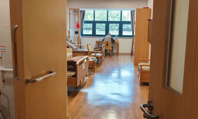 Xuất hiện viện dưỡng lão phòng như chung cư, riêng giá phòng từ 16 triệu đồng/tháng, có sẵn khu khám bệnh