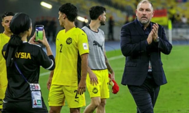 Trước nguy cơ bị xử thua, HLV Malaysia hé lộ “bí kíp” đấu tuyển Việt Nam