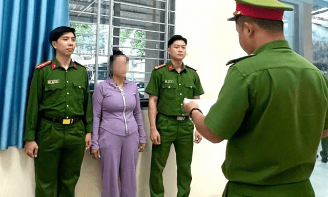 Thi hành lệnh bắt tạm giam chủ quán cà phê Phạm Ngọc Thảo