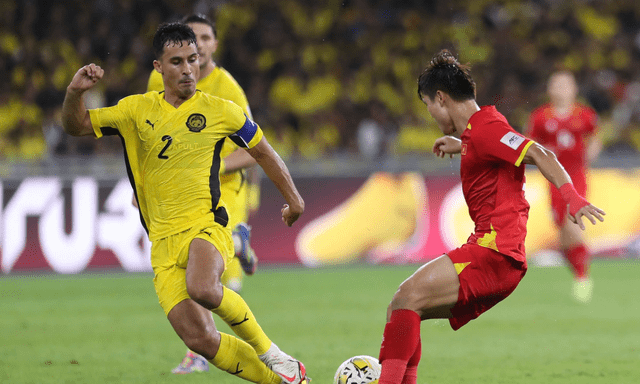 Báo Trung Quốc mỉa mai 