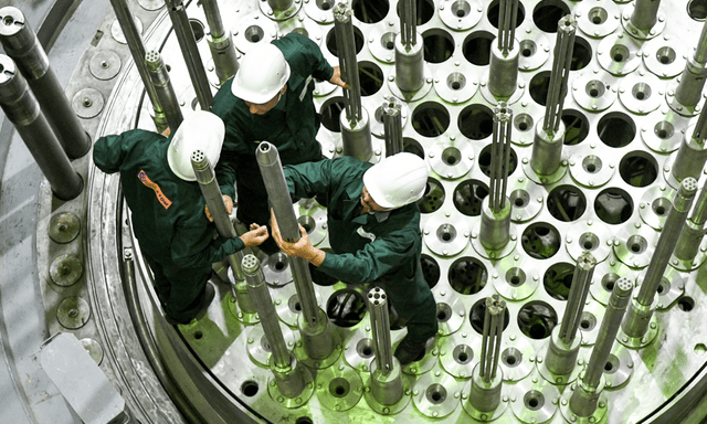 Nga huy động 5.000 tấn cốt thép và 20.000m3 bê tông cho 