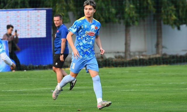 Tiền đạo Việt kiều U23 Việt Nam nói thẳng: 