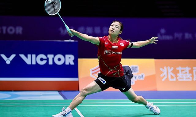 Thùy Linh vào tứ kết, chờ đấu cựu số 1 thế giới Nozomi Okuhara