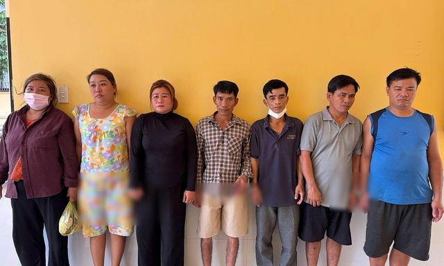 Tạm giữ hình sự Huỳnh Thị Ngọc Thoa 33 tuổi