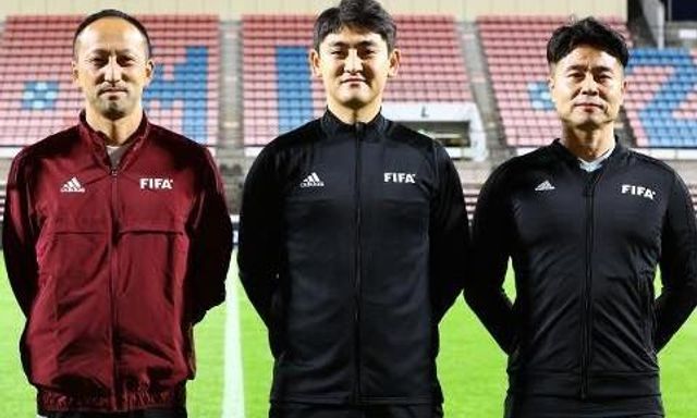 Lộ diện trọng tài bắt trận Việt Nam vs Malaysia: 