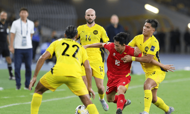 Malaysia chạm đáy 20 năm, Bộ trưởng Thể thao thừa nhận “nỗi thất vọng lớn”