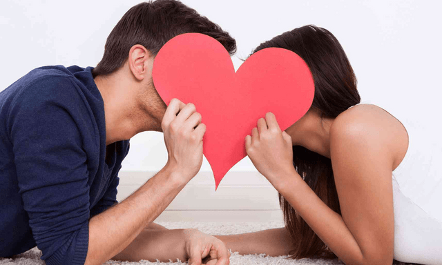 Không cần nói “Anh yêu em”: Muốn biết đàn ông yêu vợ hay không, nhìn vào 2 điểm này