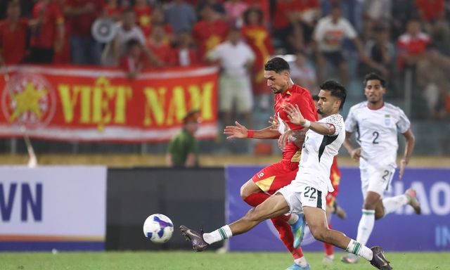 Đội hình Việt Nam vs Malaysia: Xuân Son – Hoàng Hên sát cánh trong đội hình “siêu tấn công”?