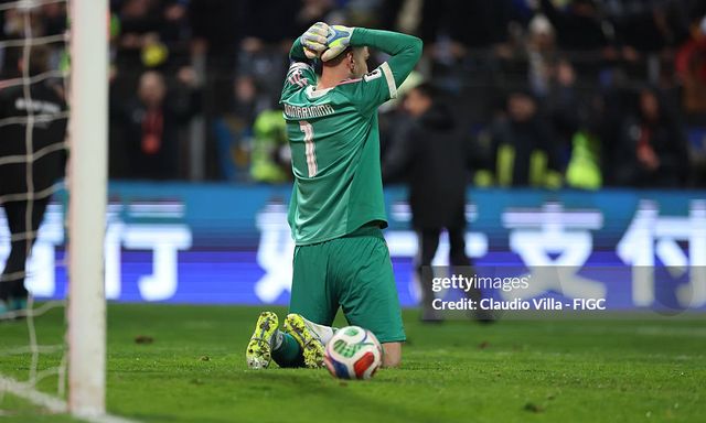 Địa chấn: Đội tuyển Italia thua muối mặt, lần thứ 3 liên tiếp vắng mặt tại World Cup