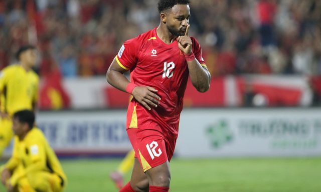 Trang web quốc tế vinh danh Xuân Son và Hoàng Hên, gây bất ngờ với ngôi sao Malaysia